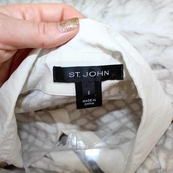 St. John Silk Button Down Blouse in White & Gray - Picture 4 of 8